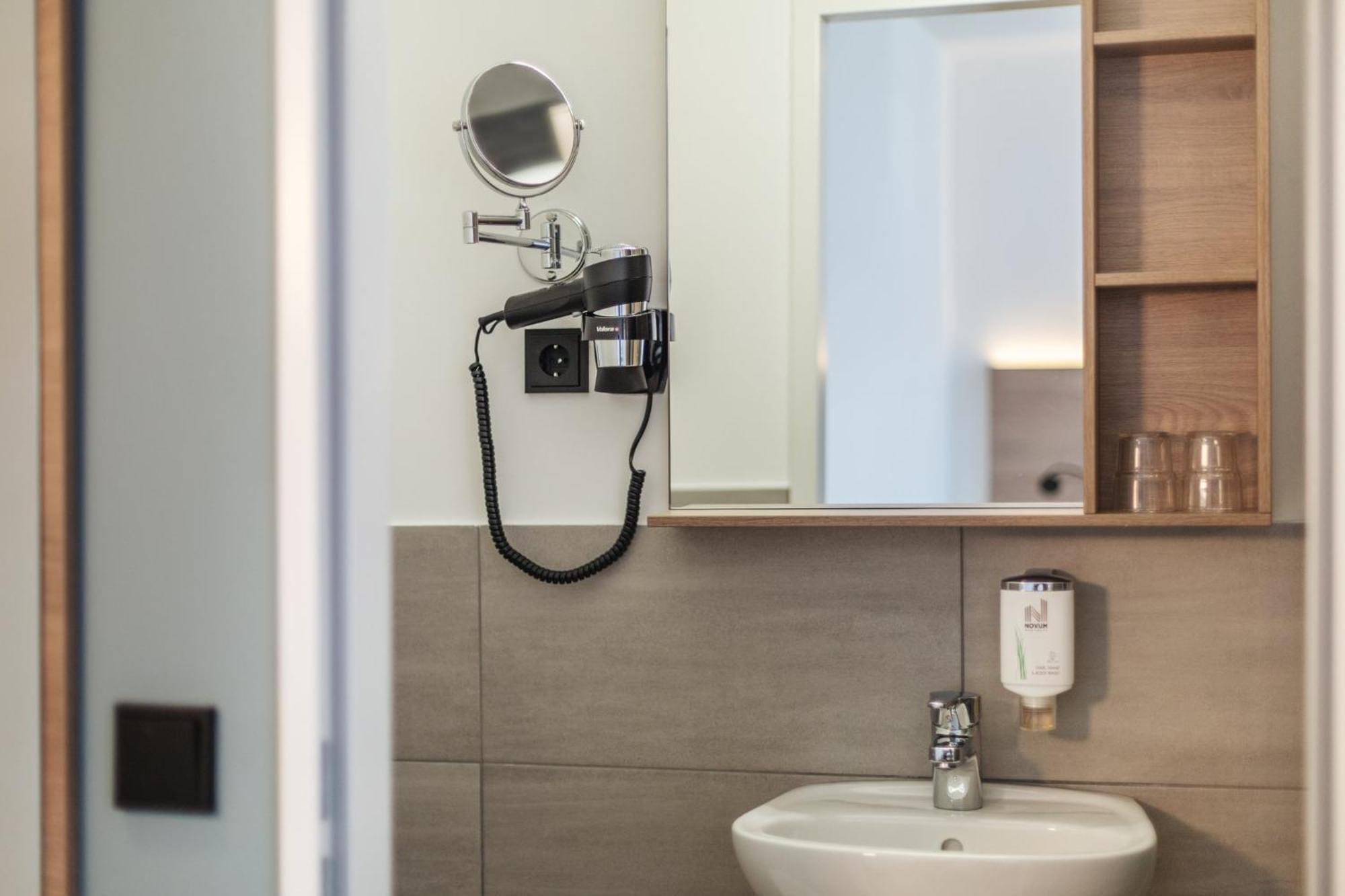 Garner Hotel Hamburg Nord By Ihg Ngoại thất bức ảnh